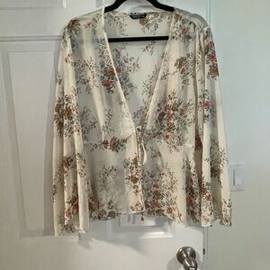 Floral Cream Top